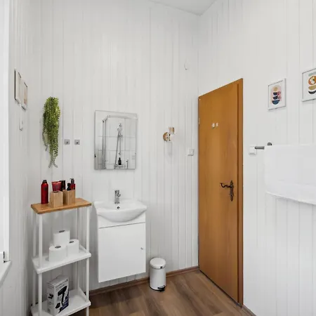 Neue Und Helle 2 Wohnung, Naehe Veltins Arena, Office, Kostenlose Parkplaetze * 겔젠키르헨