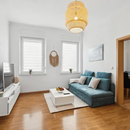 Neue Und Helle 2 Wohnung, Naehe Veltins Arena, Office, Kostenlose Parkplaetze *