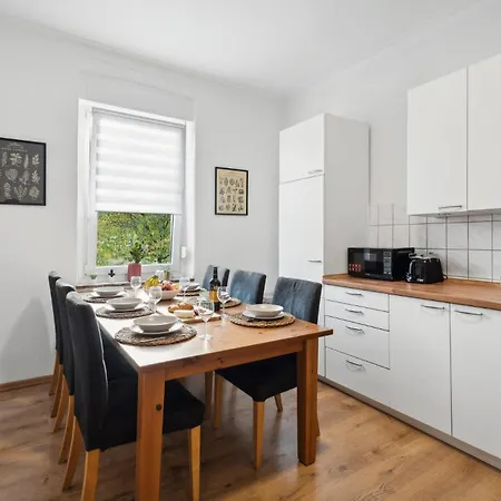 Apartment Neue Und Helle 2 Wohnung, Naehe Veltins Arena, Office, Kostenlose Parkplaetze