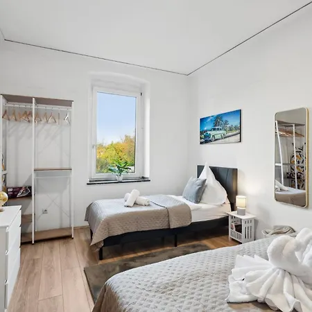 아파트 Neue Und Helle 2 Wohnung, Naehe Veltins Arena, Office, Kostenlose Parkplaetze 겔젠키르헨