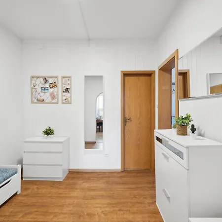 Neue Und Helle 2 Wohnung, Naehe Veltins Arena, Office, Kostenlose Parkplaetze Apartment Gelsenkirchen