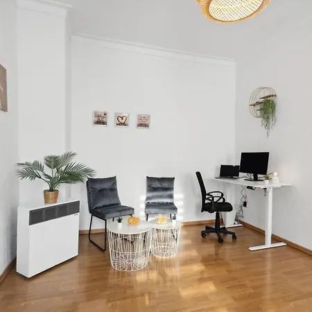 Neue Und Helle 2 Wohnung, Naehe Veltins Arena, Office, Kostenlose Parkplaetze *